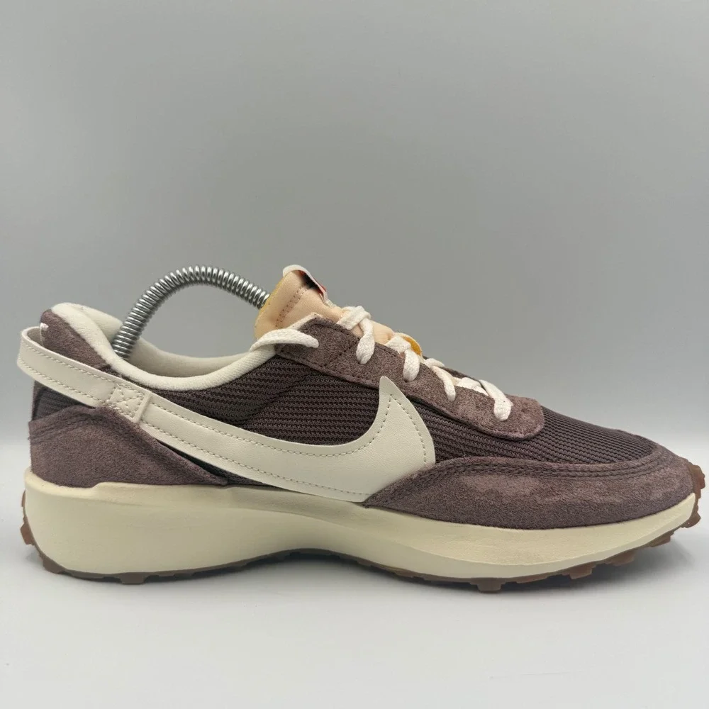 Nike Waffle Debut Womens Size 9.5 Sneakers Suede Mesh Brown DX2931-200